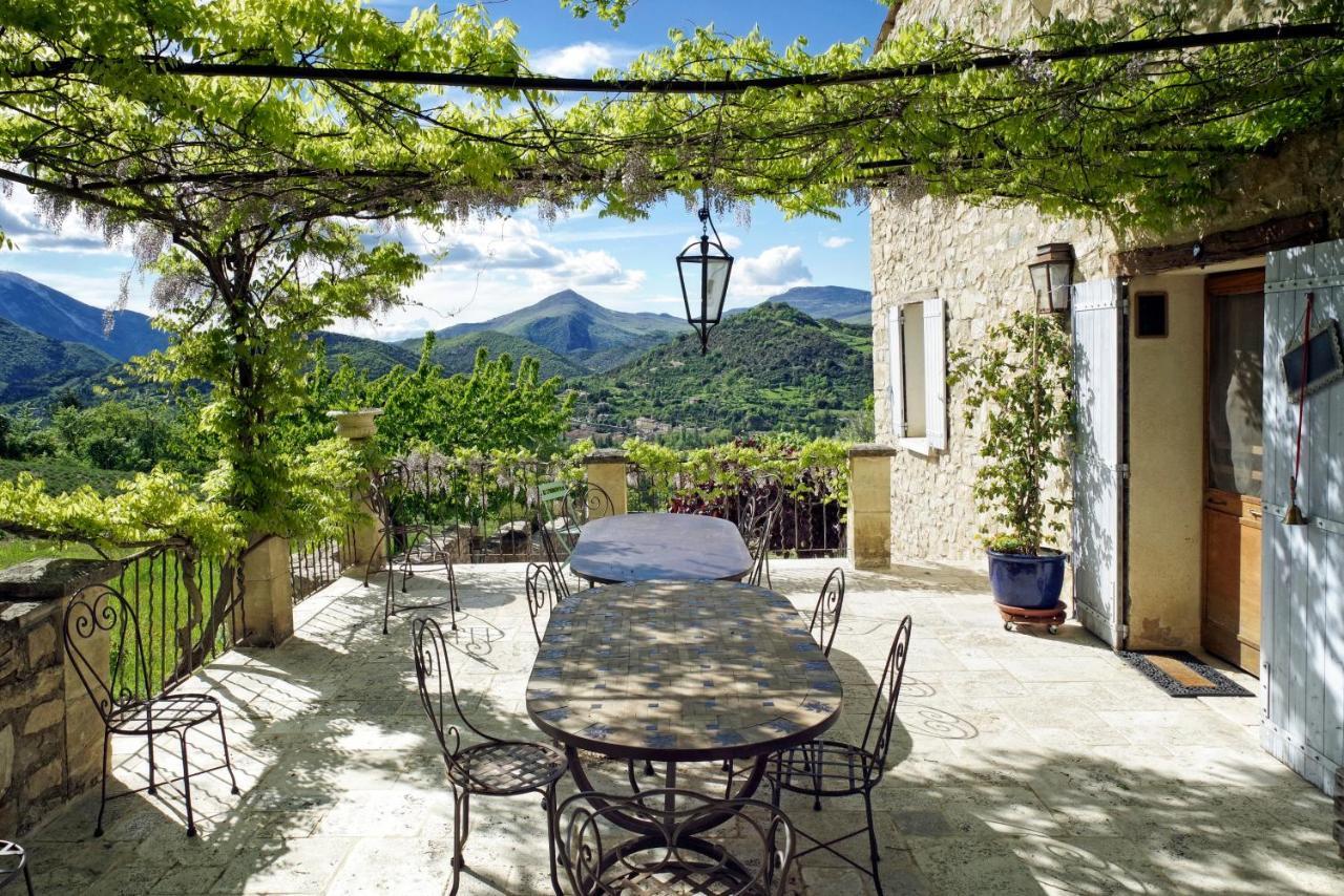 Couette-café Le Deffends De Redon Montbrun-les-Bains